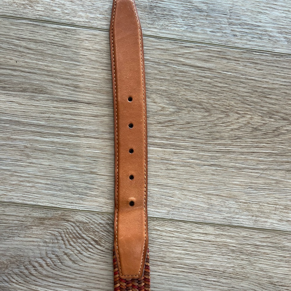 Orvis Men's Brown and Tan Leather Belt - Picture 4 of 5